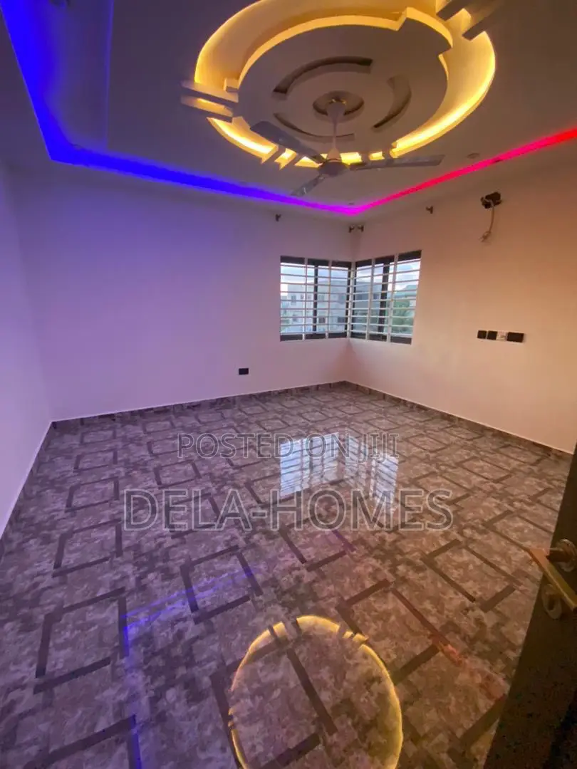 4bdrm Apartment in Adenta for rent