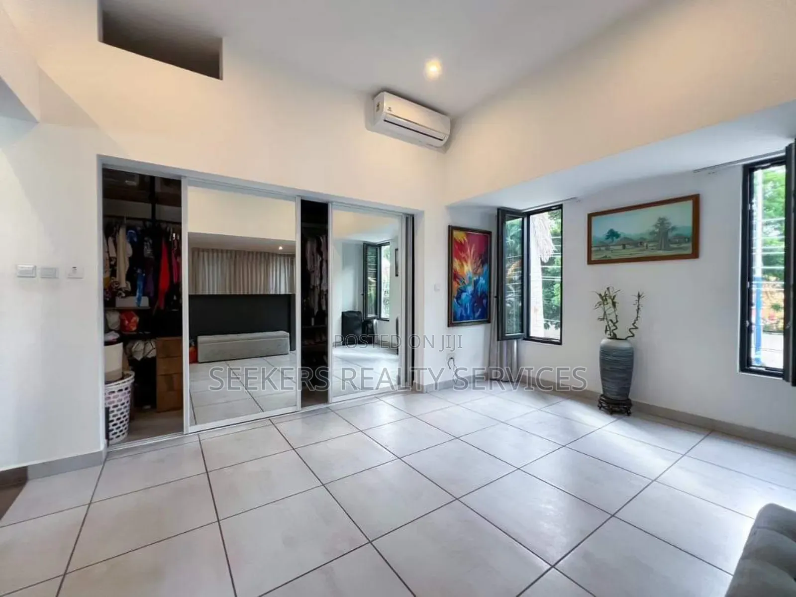 Furnished 5bdrm Townhouse/Terrace in Seekers Realty, Cantonments
