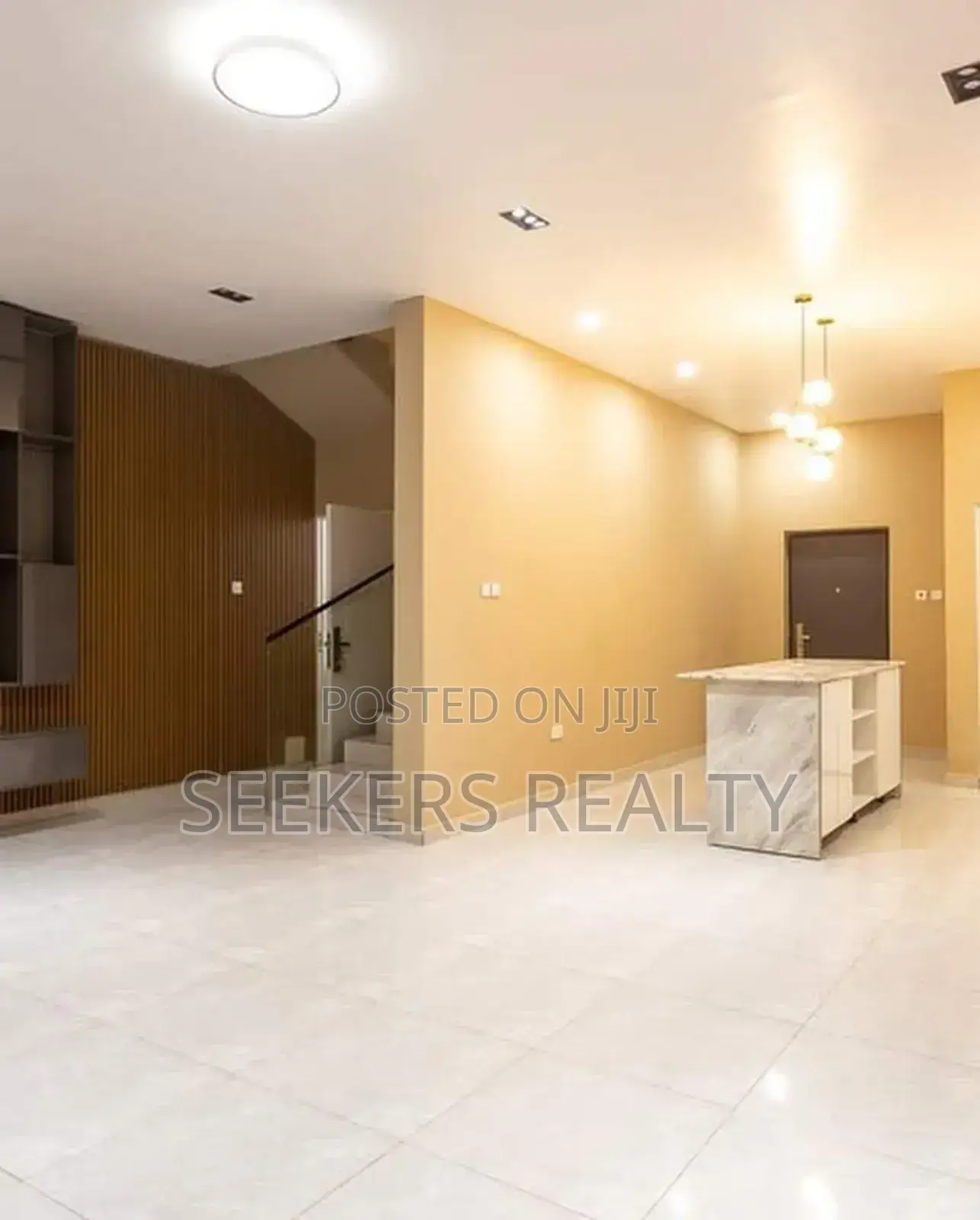 3bdrm Townhouse / Terrace in Seekers Realty, Haatso for rent