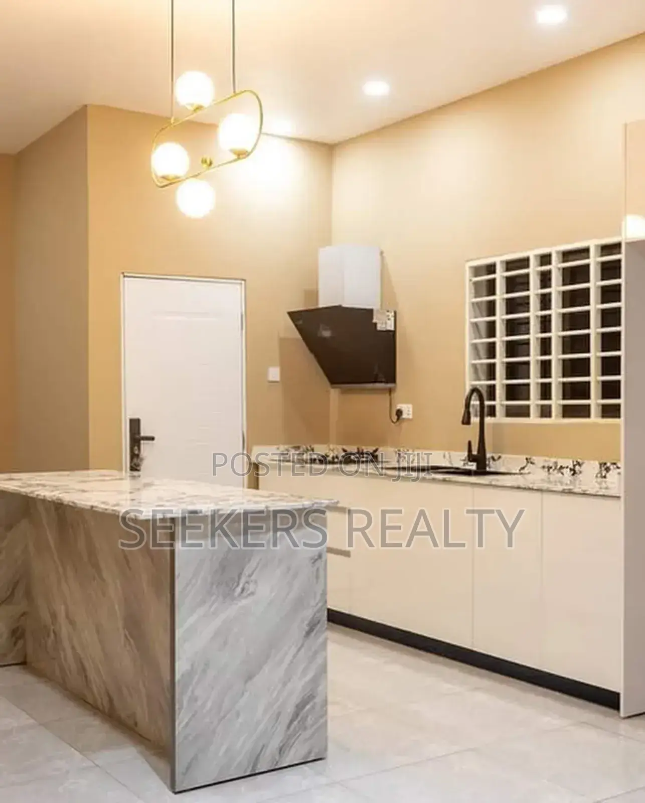 3bdrm Townhouse / Terrace in Seekers Realty, Haatso for rent