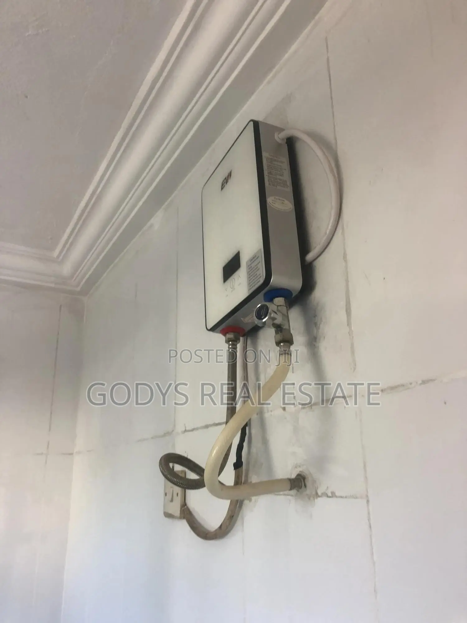 Three Bedrooms Fully Furnished