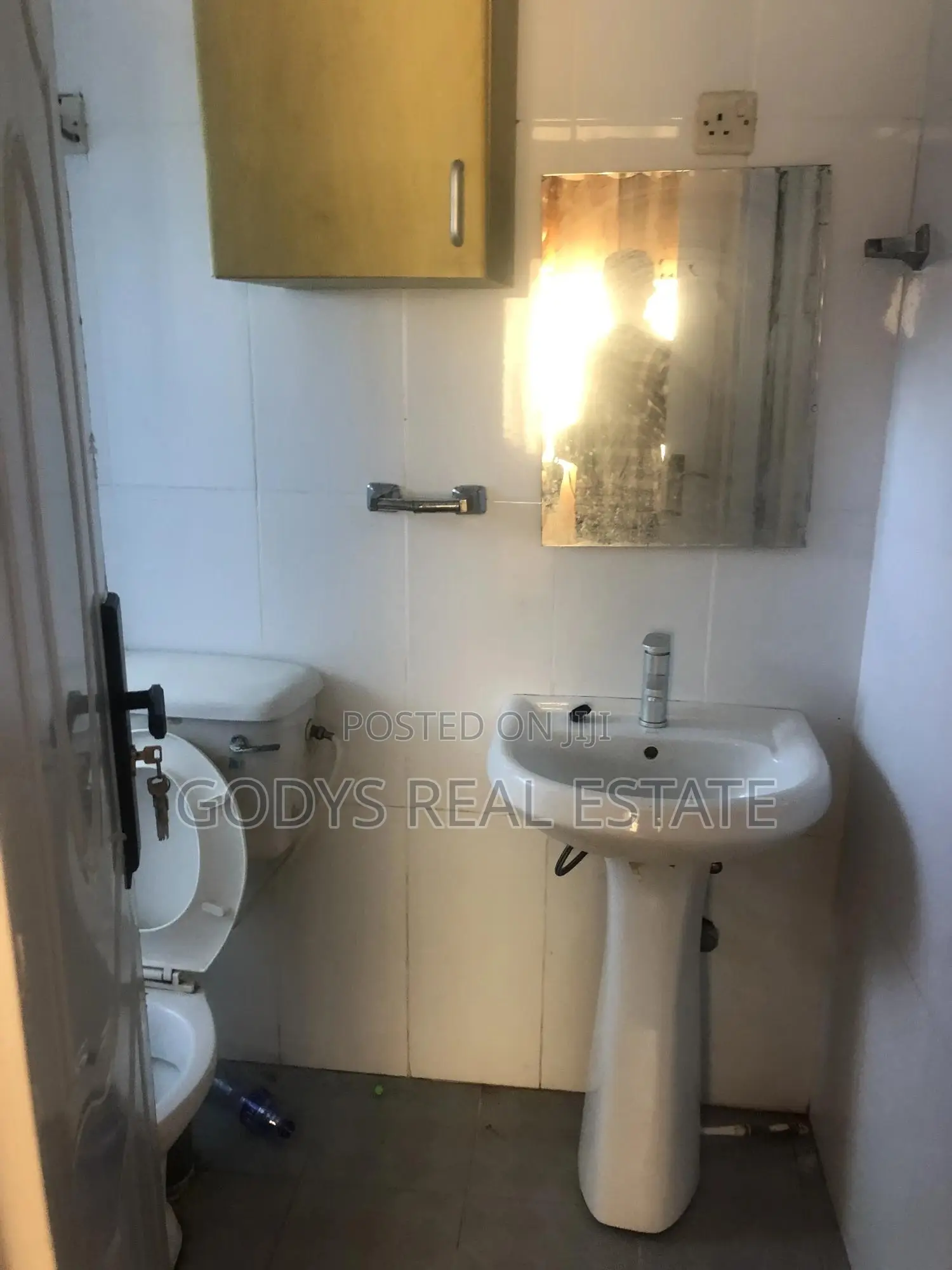 Three Bedrooms Fully Furnished