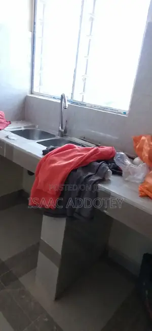 2bdrm Apartment in Spintex Bastona for rent