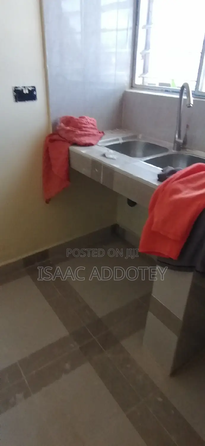 2bdrm Apartment in Spintex Bastona for rent