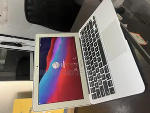 Laptop Apple MacBook Air 2013 4GB Intel Core I5 SSD 128GB
