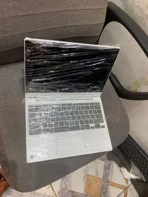 New Laptop Lenovo Chromebook C330 4GB Intel SSD 60GB