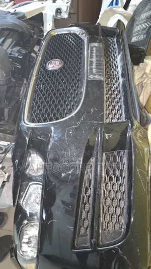 Jaguar Xe 2017 - 2019 Front Cut