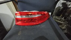 2017-2019 Jaguar XE (X760) Taillight