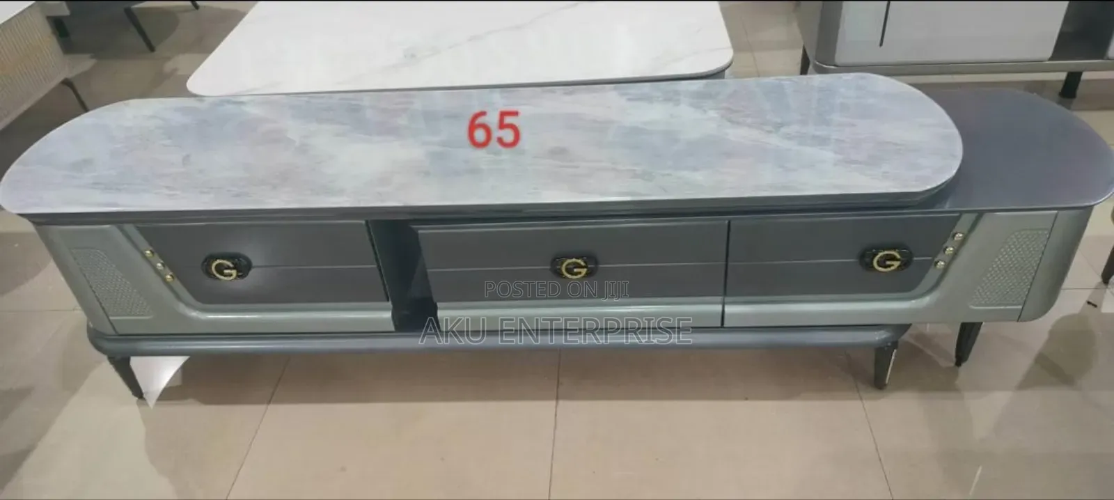 Extendable Tv Stand