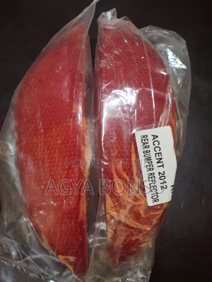 2012 13 14 16 2017 Hyundai Accent Bumper Reflector Light