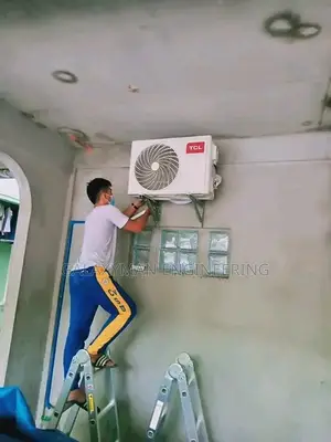 Aircondition Pipes Laying
