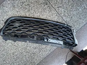 Range Rover Velar Front Grill/Shell