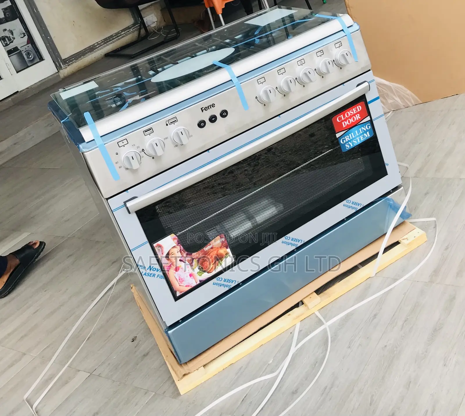 Valuable (Gray) Ferre Oven 4 Gas 2 Electric 60by90