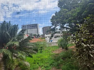 5bdrm House in Airport Residential Area for rent