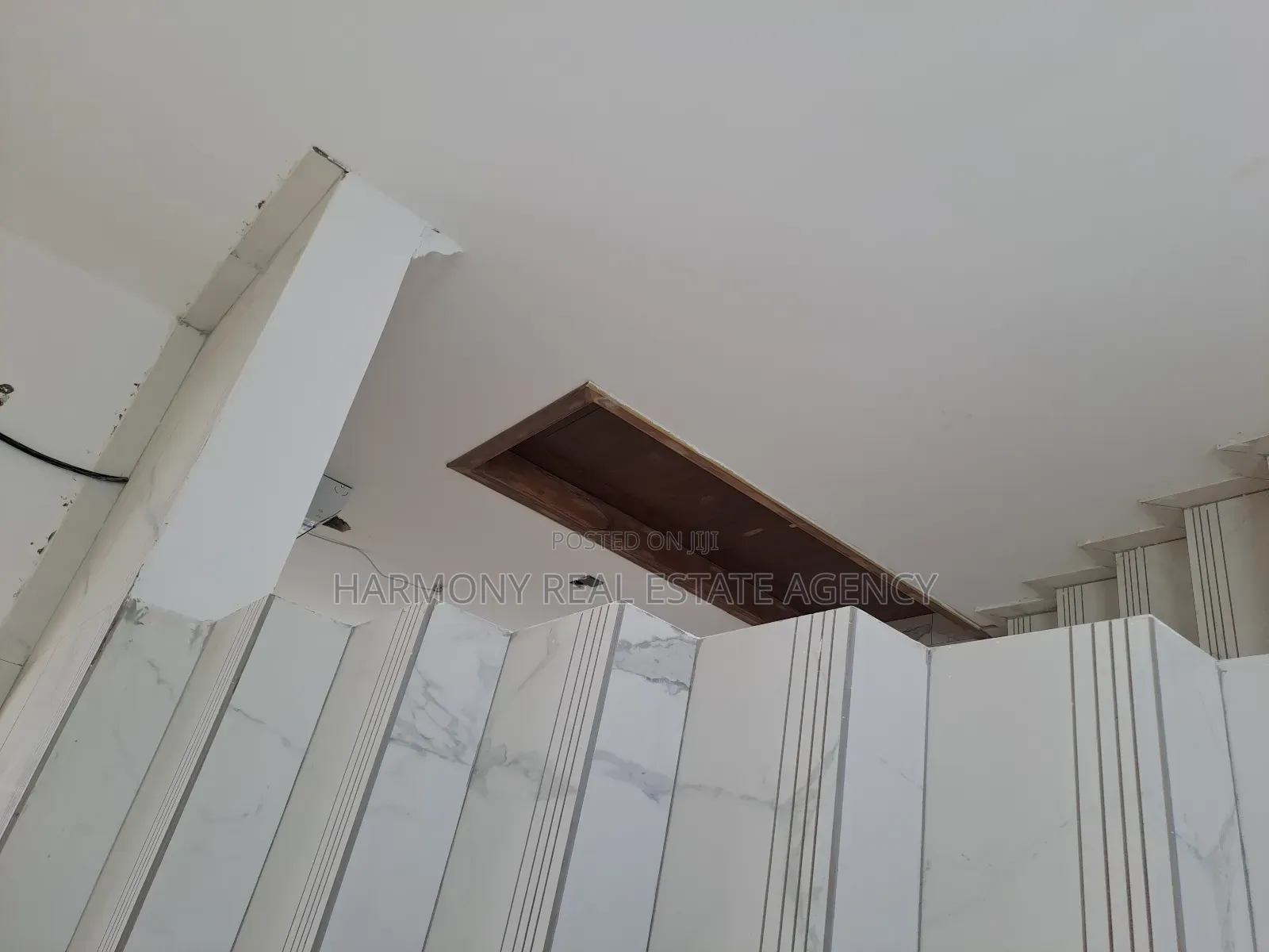 4bdrm House in Airport Residential Area for rent