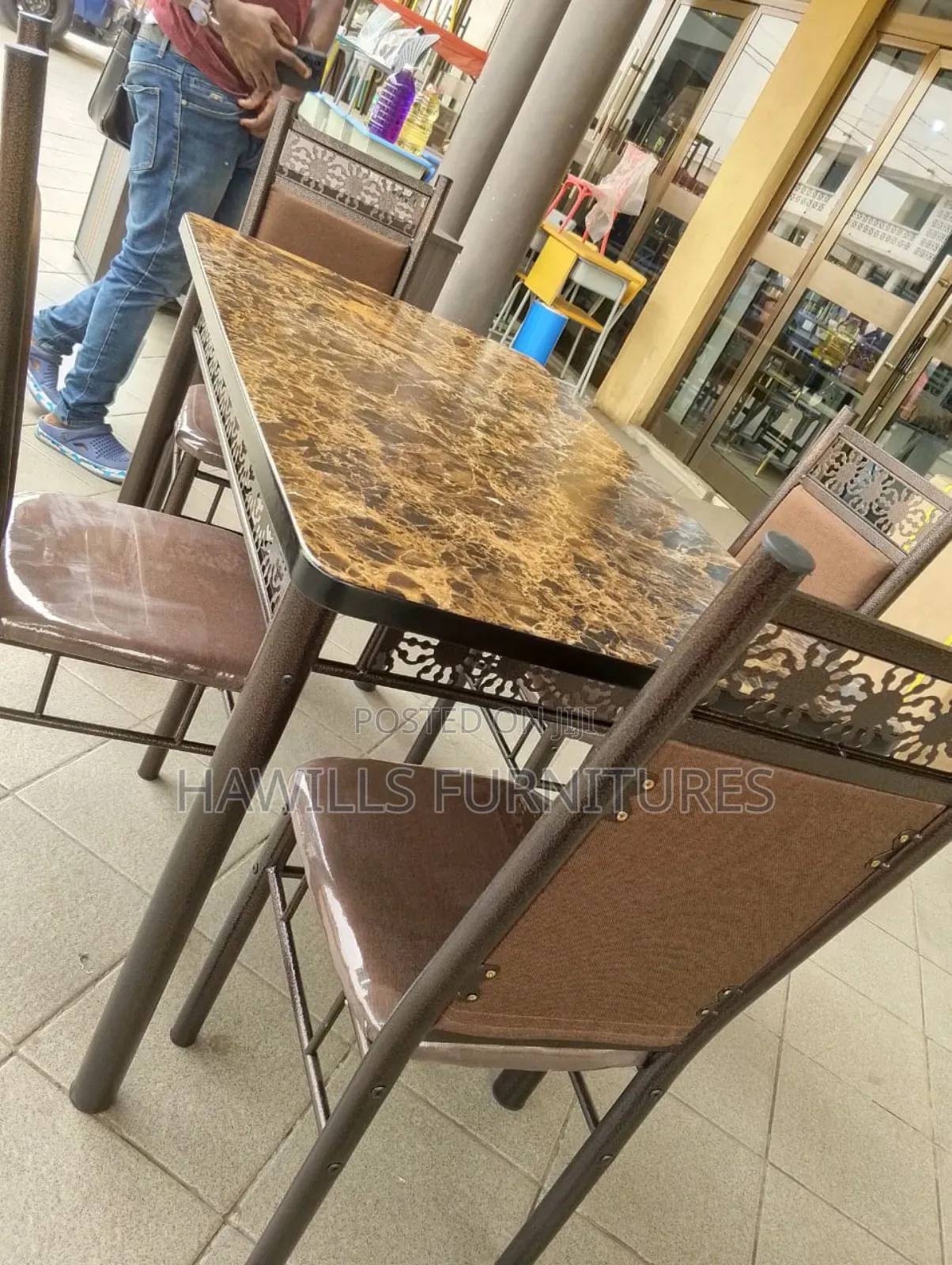 4 Seater Executive Dinning Table Set
