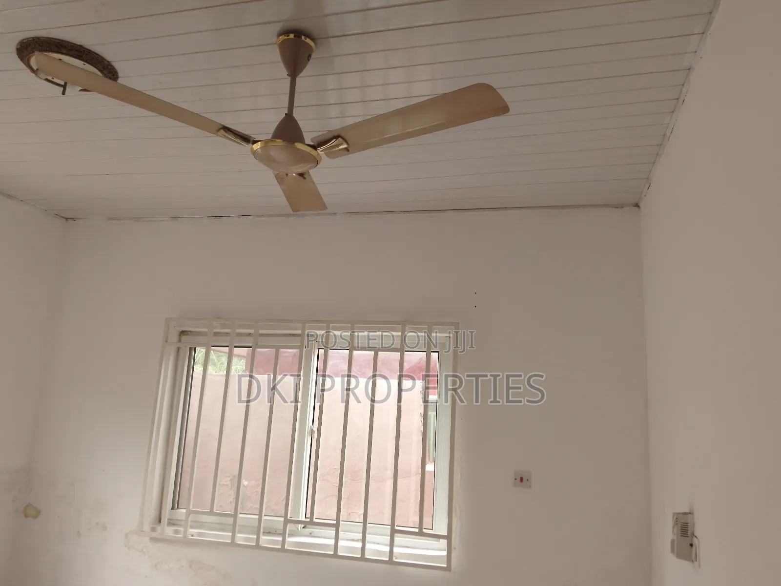 3bdrm House in Dki Properties, Adenta for rent