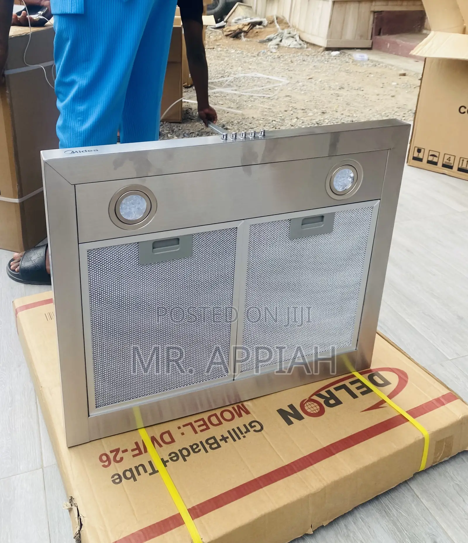 Classic Midea 60m21 T-Shape Rangehood With in Built Motor.