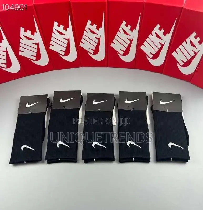 Branded Quality 5 in 1 Socks Set