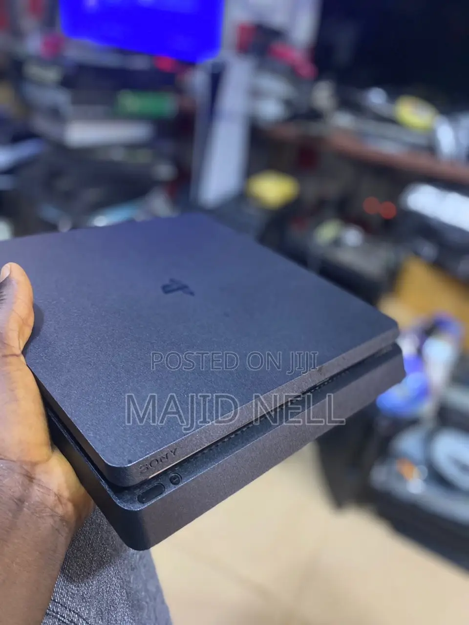 Playstation 4 Slim With Games