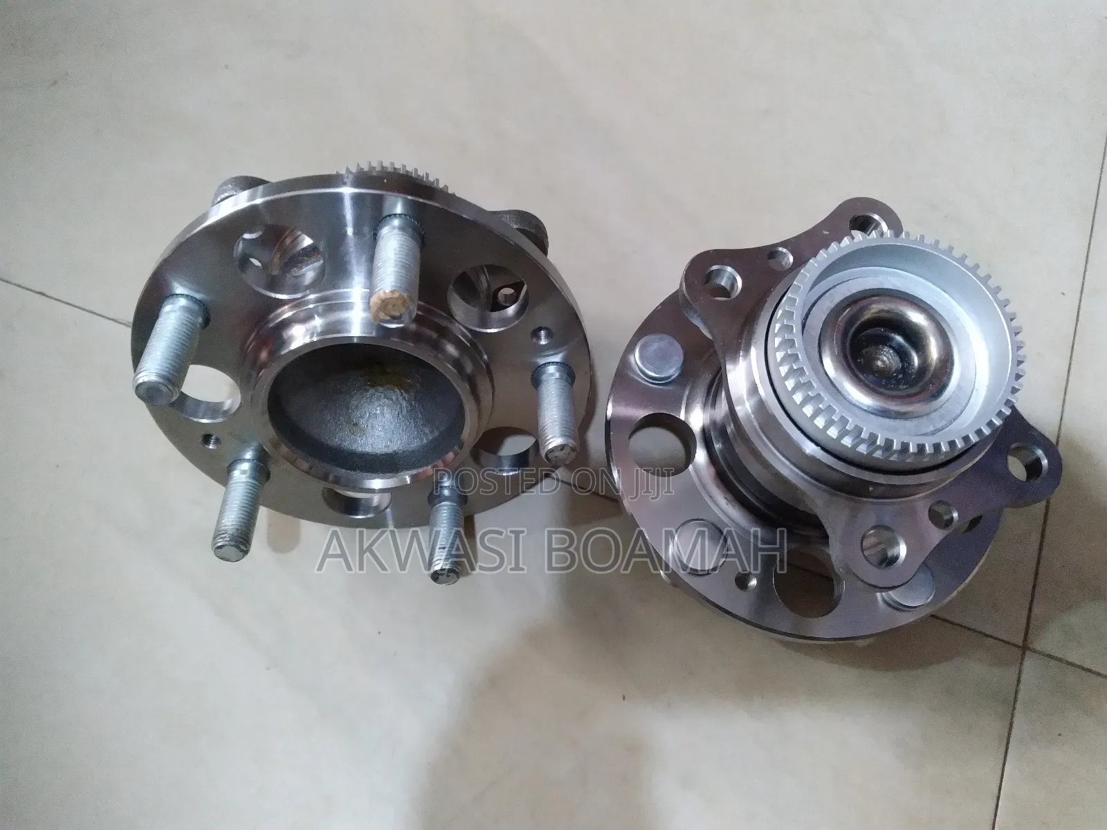 Hyundai Elantra 2013 Wheel Hubs Back 1pc