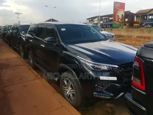 Toyota Fortuner 2020 Black