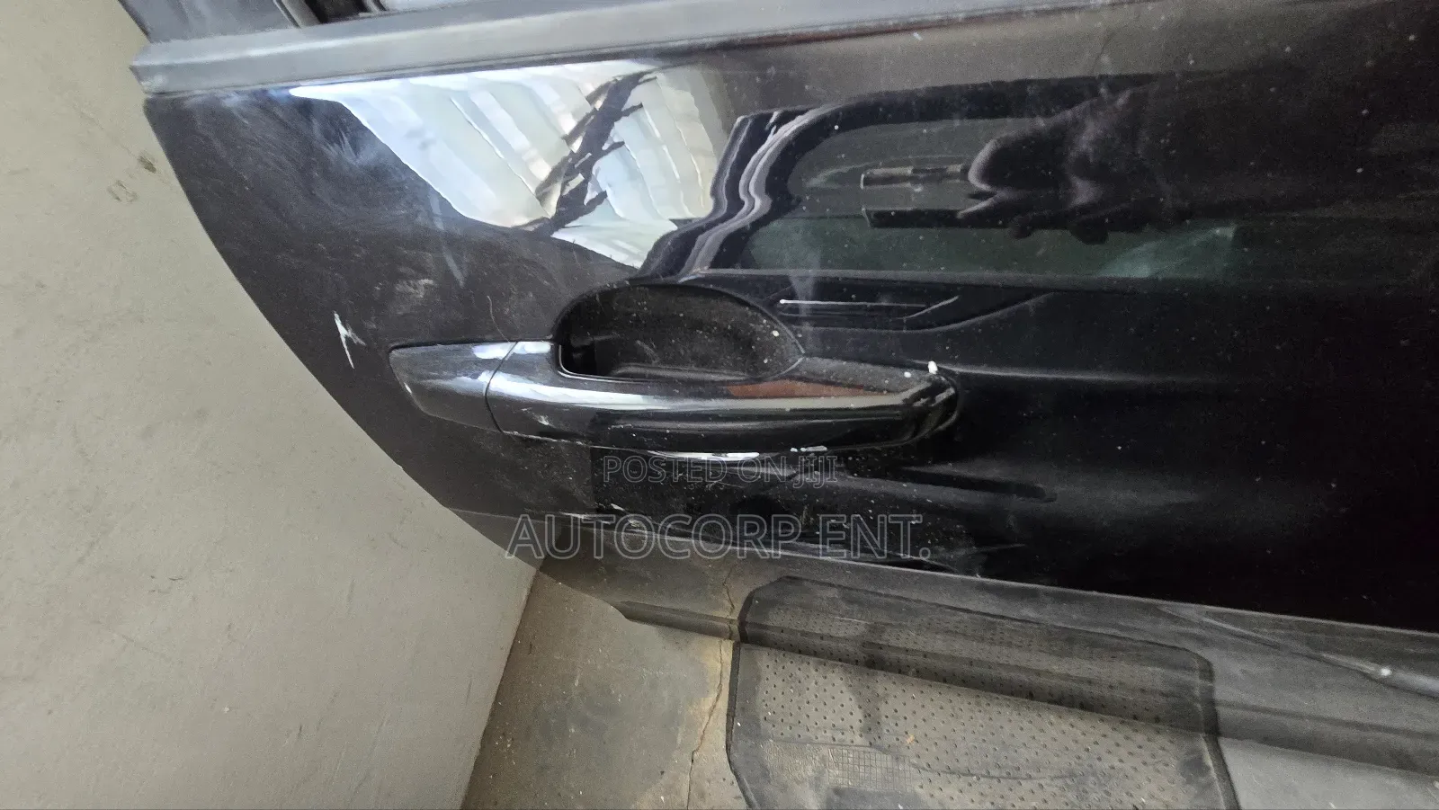 2016 - 2020 Jaguar XE Doors