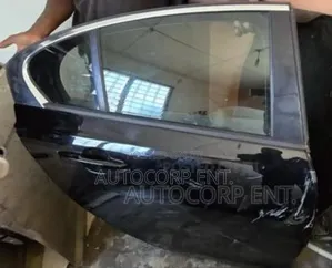 2016 - 2020 Jaguar XE Doors
