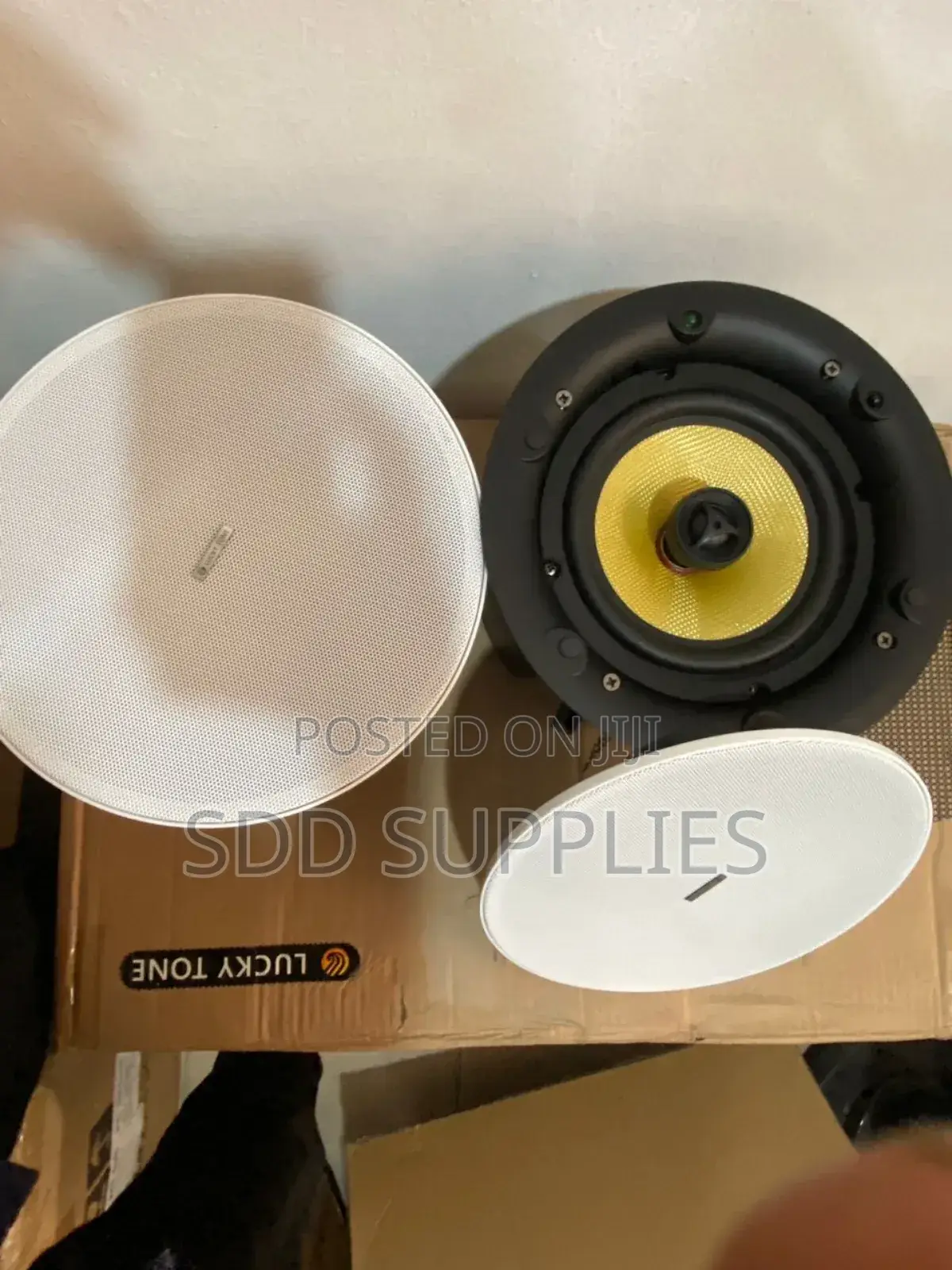 A Pair of High-End Single Tweeter Wifi Bluetooth Speakers