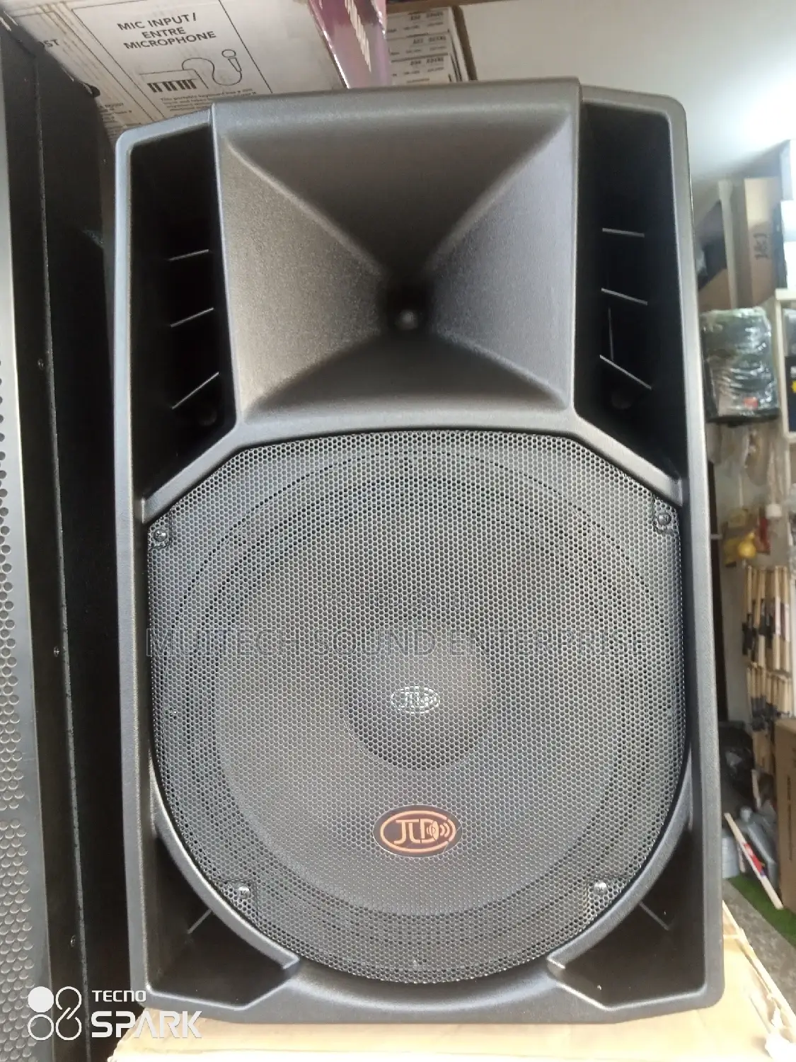 Short-Range Speaker '15' Inches( Jld)