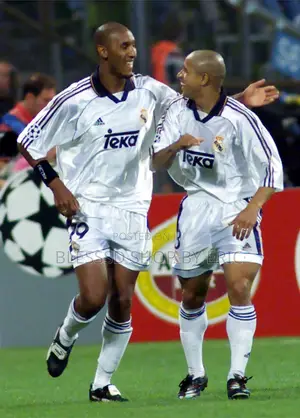 Real Madrid 1998 Retro Jersey. Very Rare for Fashion