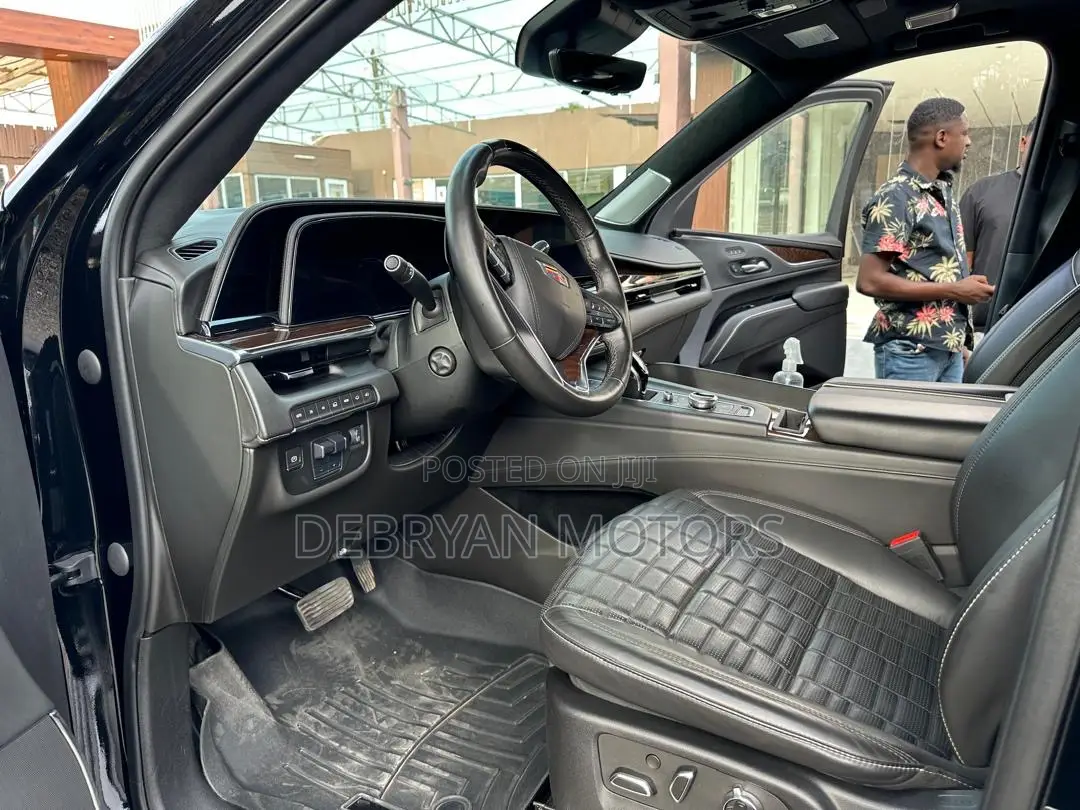 Cadillac Escalade 2023 Black