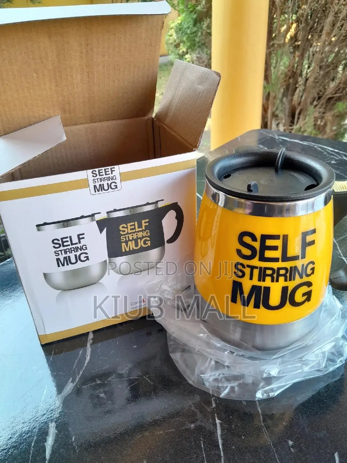 Self Stiring Mug