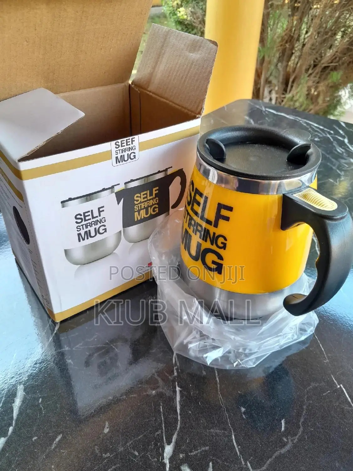 Self Stiring Mug