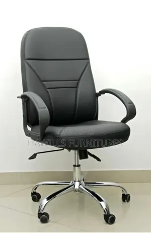 Black Executive Office Chair/Swivel