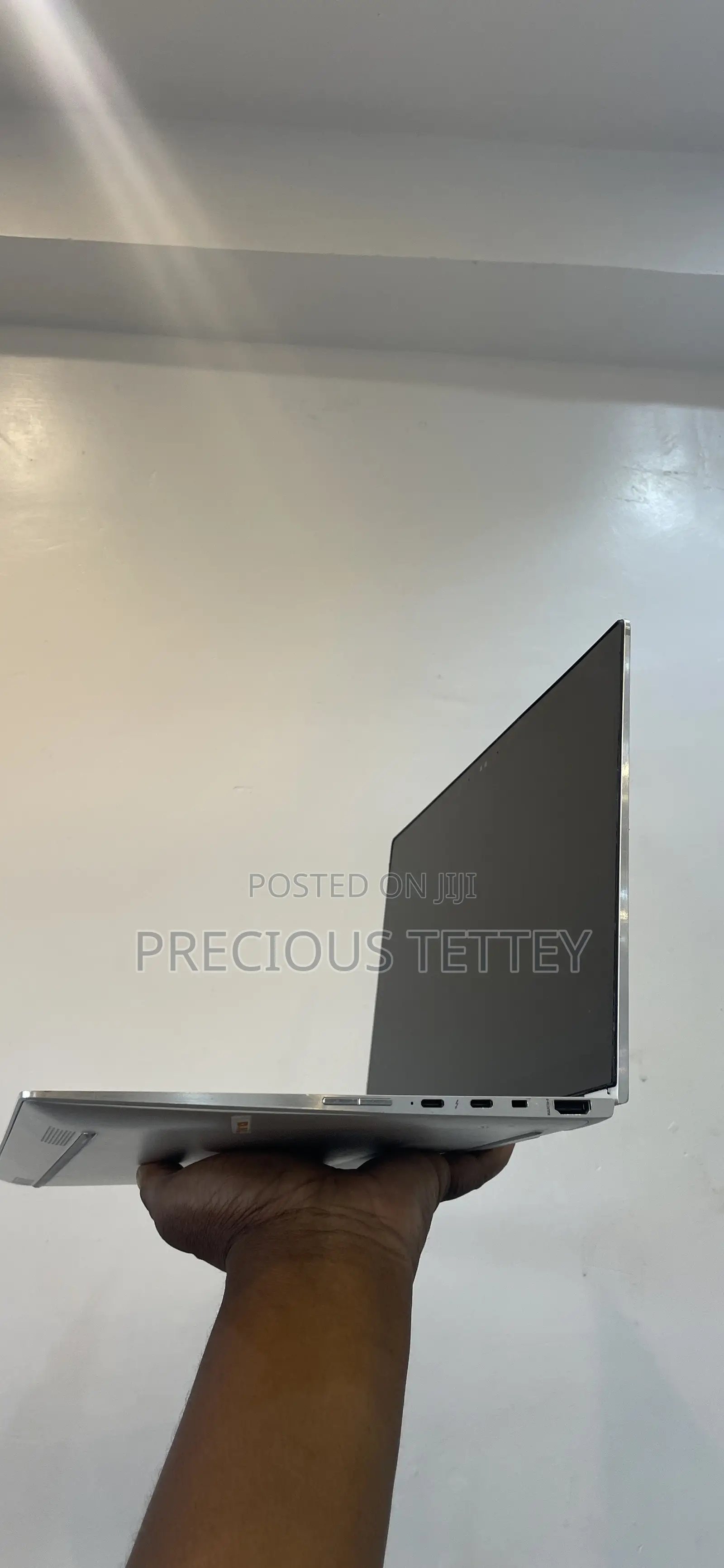 New Laptop HP EliteBook X360 1030 G3 8GB Intel Core I5 SSD 256GB