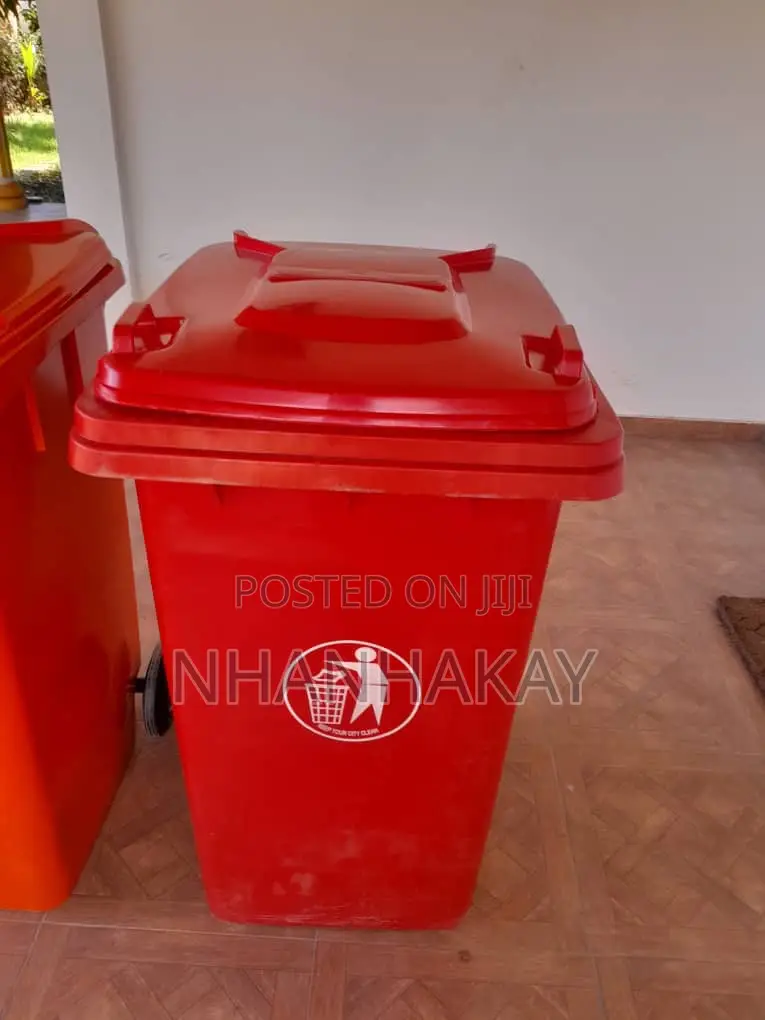 240 Litres Dustbins / Waste Bins