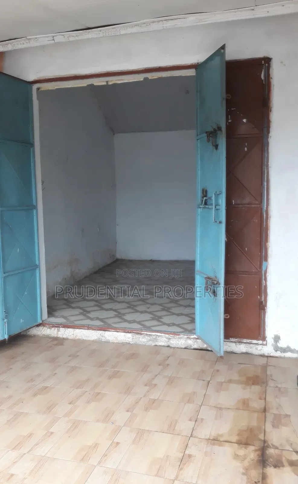 Shop for Sale at Accra New Town,