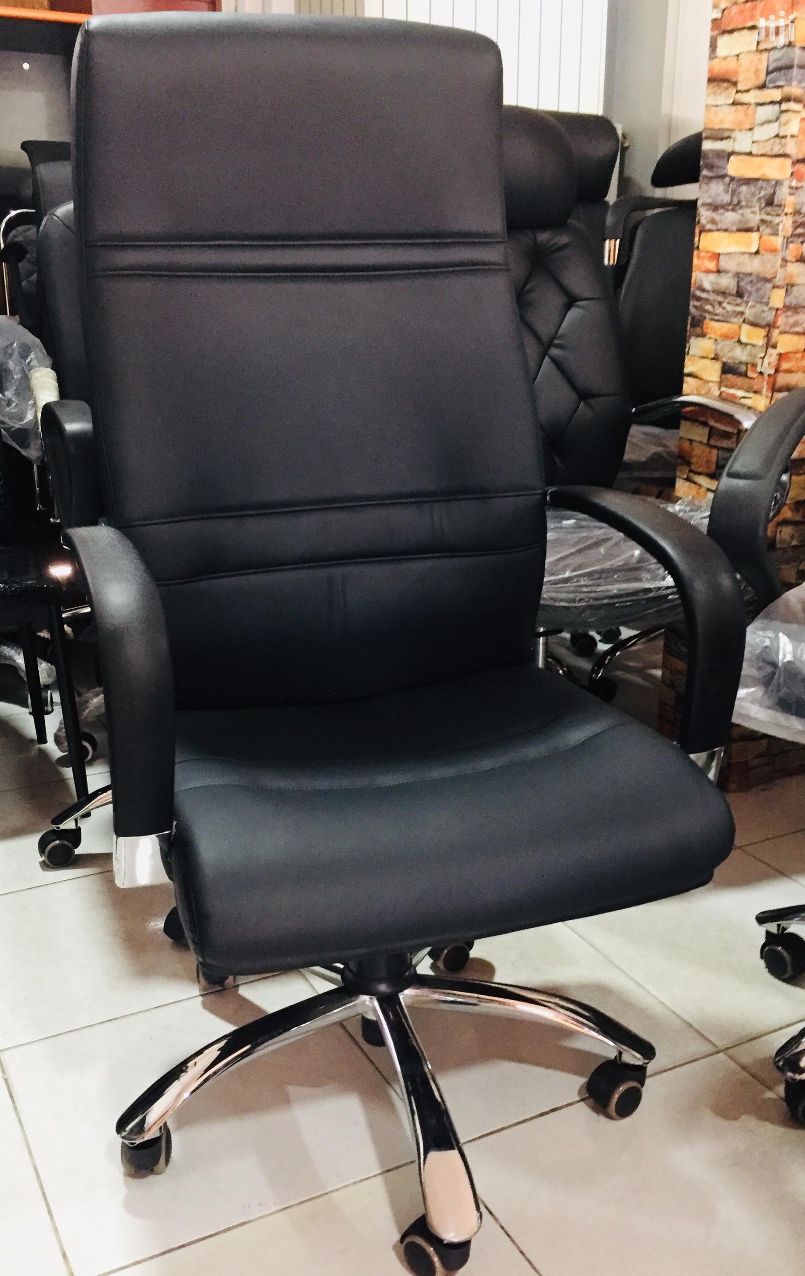 Executive Swivel Chair