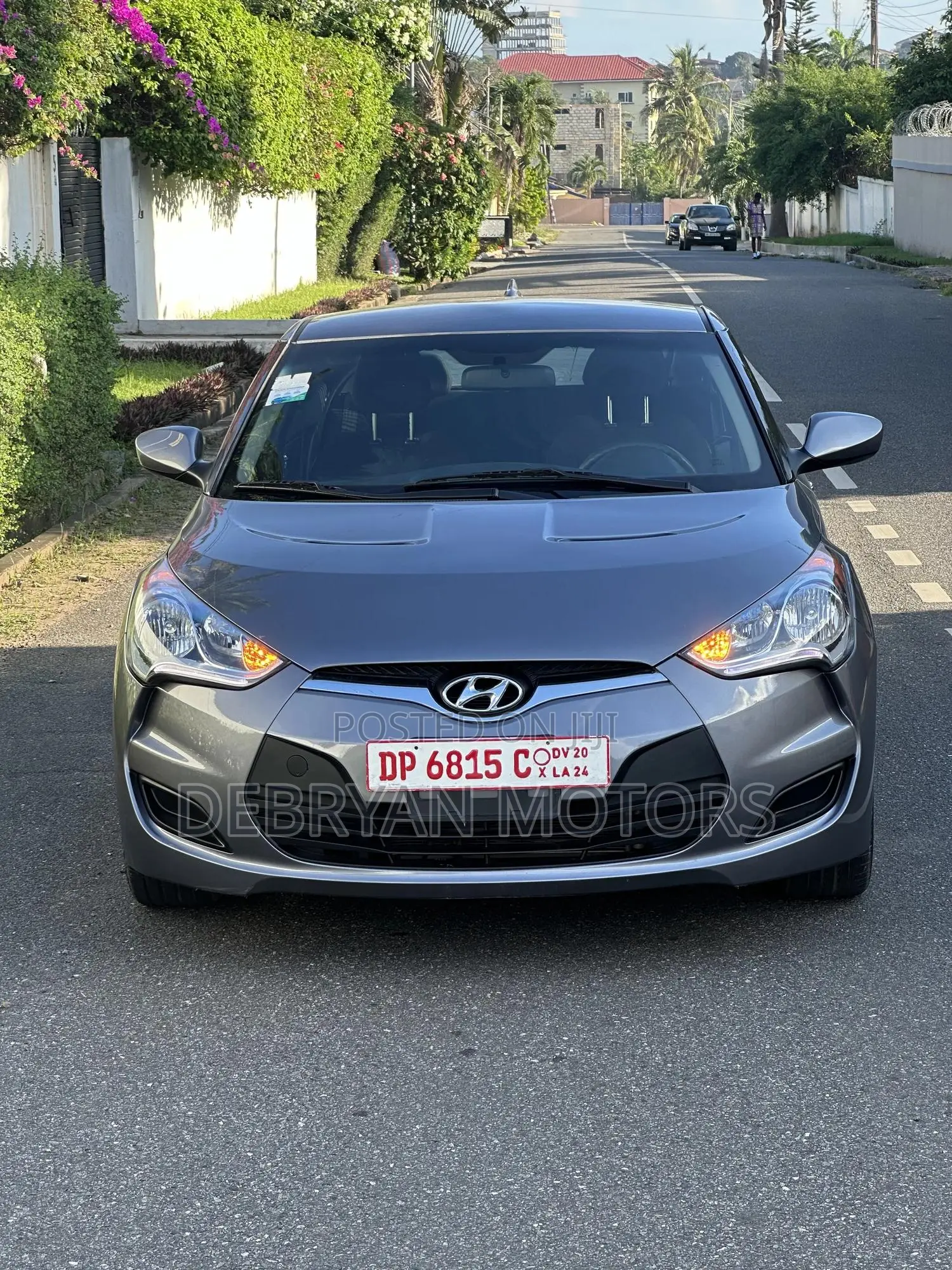 Hyundai Veloster 3dr Hatchback w/Black Interior (1.6L 4cyl 6AM) 2015