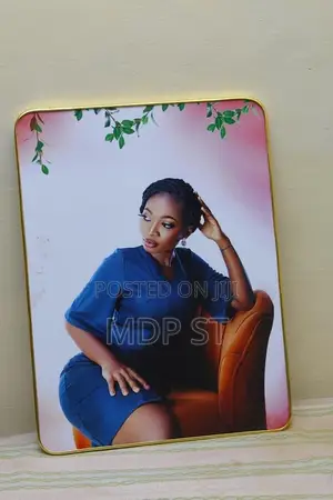 Frame4less
