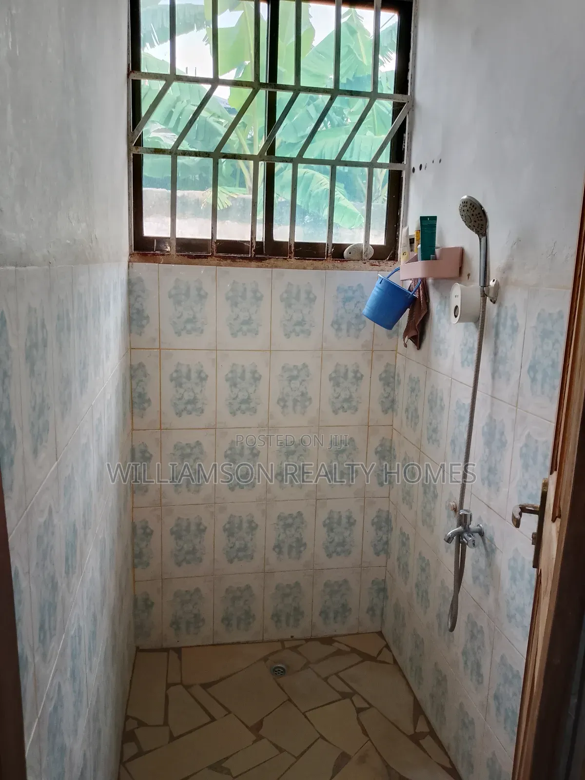 1bdrm Apartment in Community 18 Area, Spintex for rent