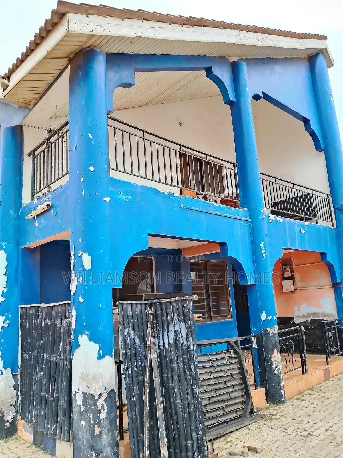 1bdrm Apartment in Community 18 Area, Spintex for rent