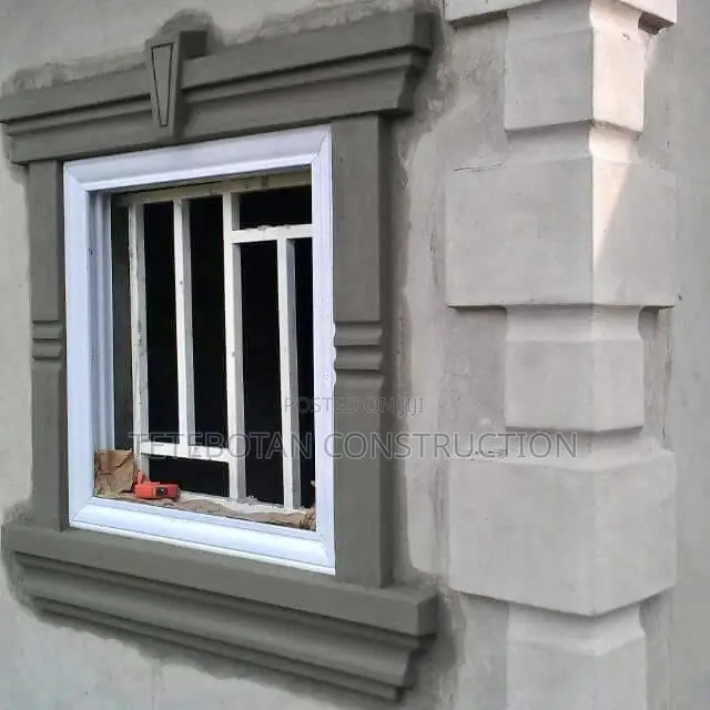 Window Design Decor Molding by Hand Using Mortar