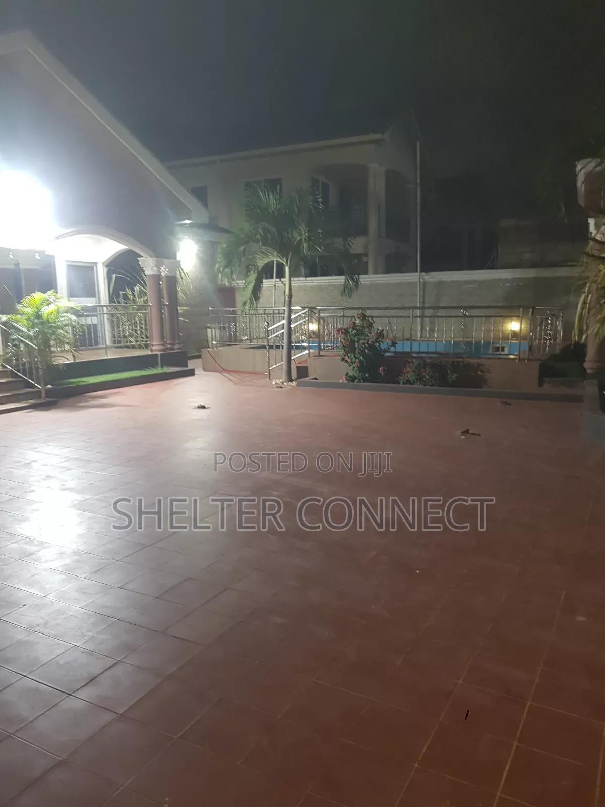 4bdrm Bungalow in Adenta for sale