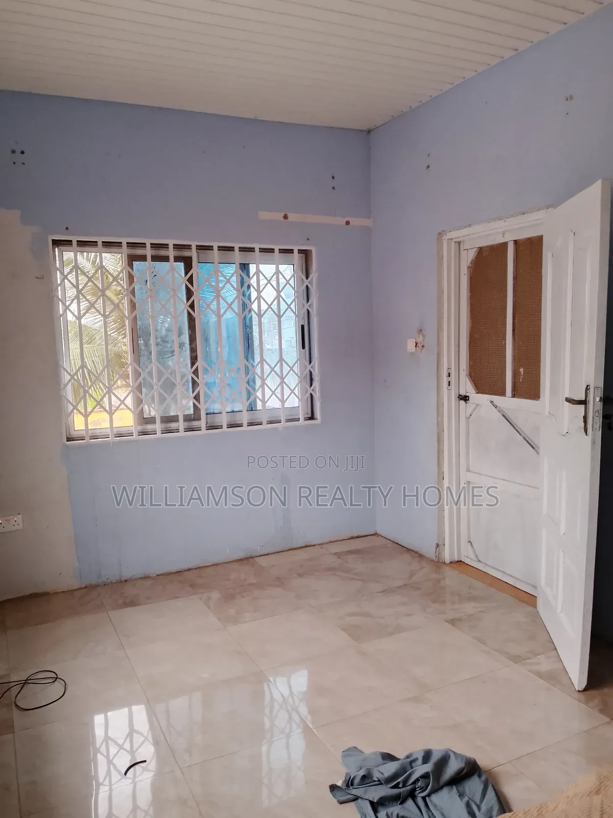 3bdrm Apartment in Community 18 Area, Spintex for rent