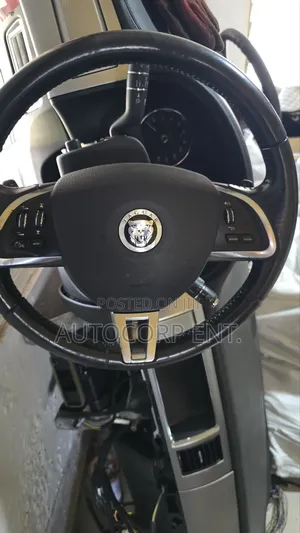 Jaguar X250 Steering Wheel With Airbag