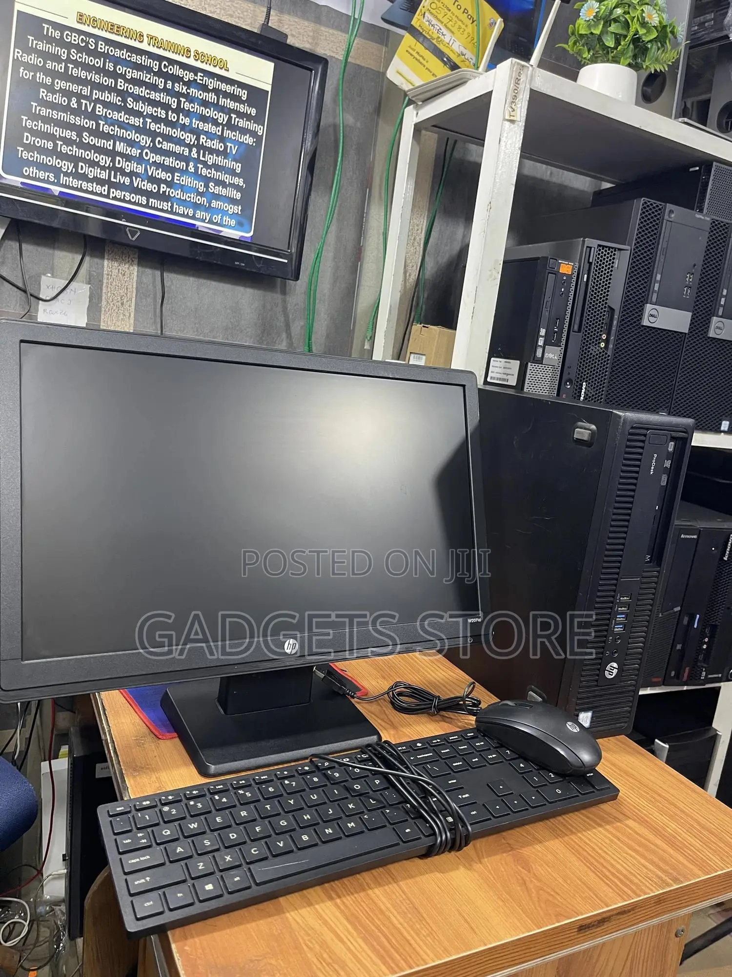 Desktop Computer HP 8GB Intel Core I7 HDD 500GB