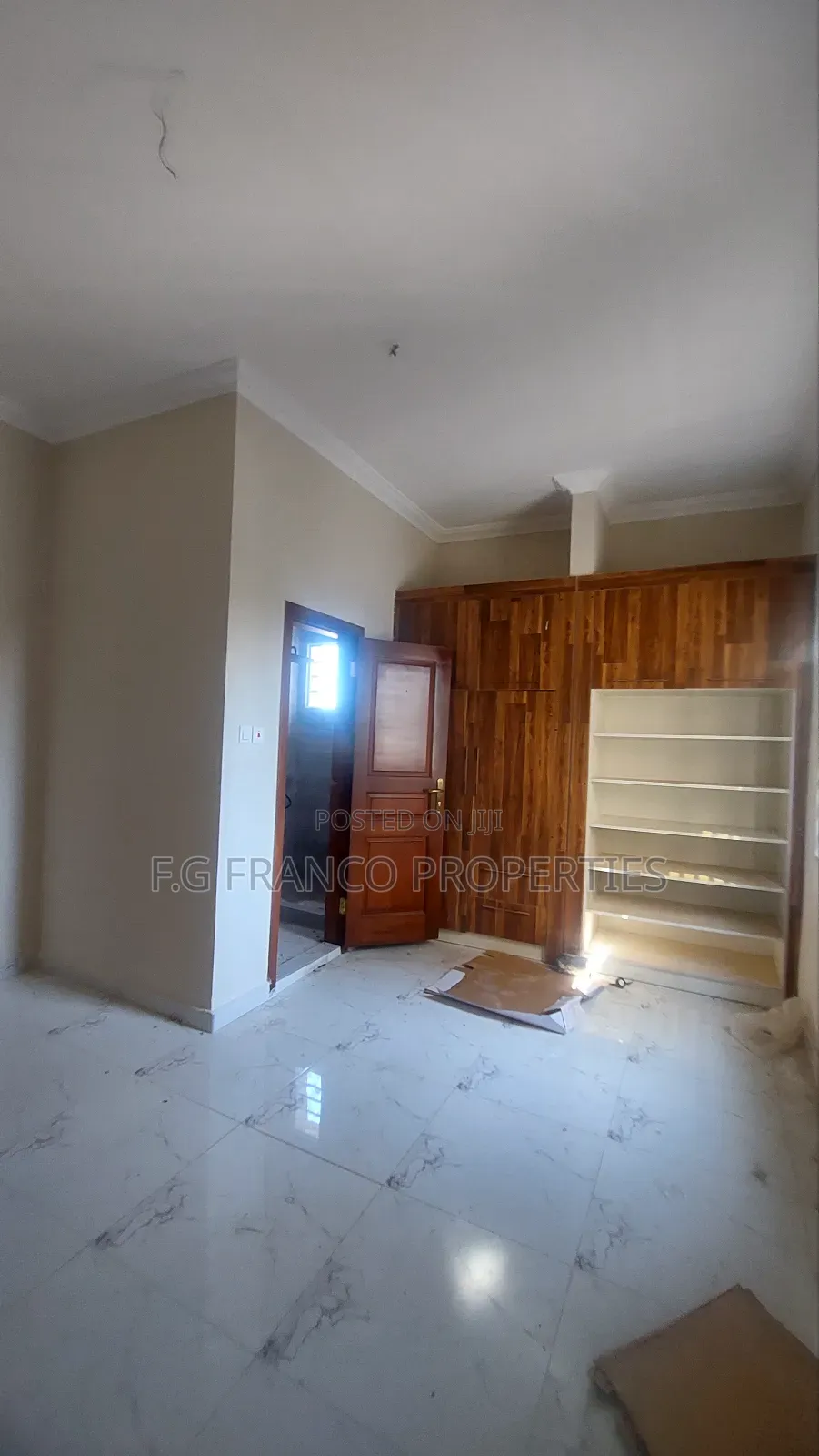 4bdrm House in Kg. Franco, Spintex for sale