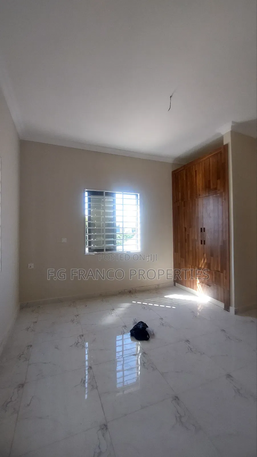 4bdrm House in Kg. Franco, Spintex for sale